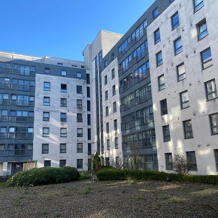 Cosy 2 Bed Flat In Glasgow Apartment Bagian luar foto