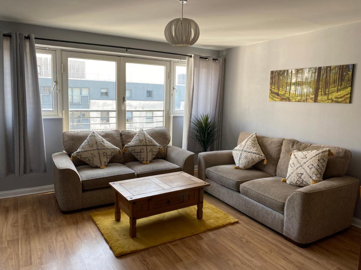 Cosy 2 Bed Flat In Glasgow Apartment Bagian luar foto