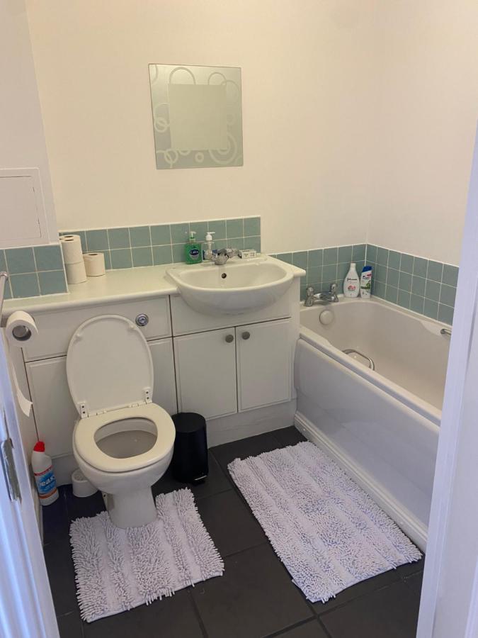 Cosy 2 Bed Flat In Glasgow Apartment Bagian luar foto