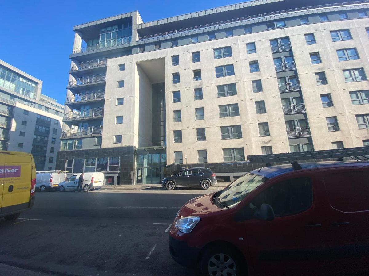 Cosy 2 Bed Flat In Glasgow Apartment Bagian luar foto